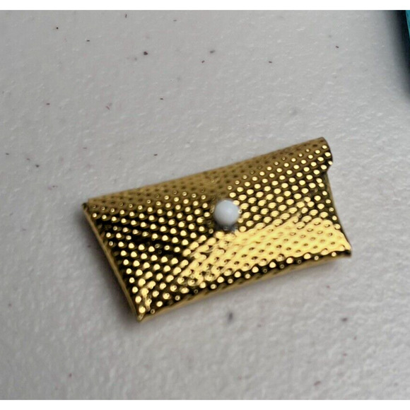 Vintage Barbie Doll Accessories Silver Gloves, Gold Clutch & Blue Bag 60s 70s 80 - Picture 8 of 11